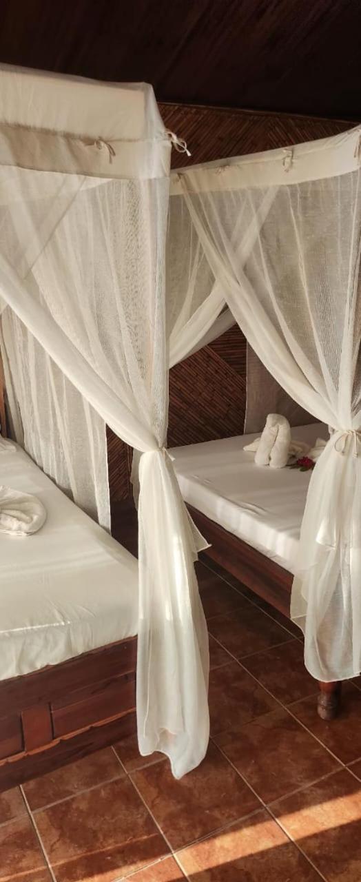 Shangri-La Lodge Ambatomilo Ngoại thất bức ảnh