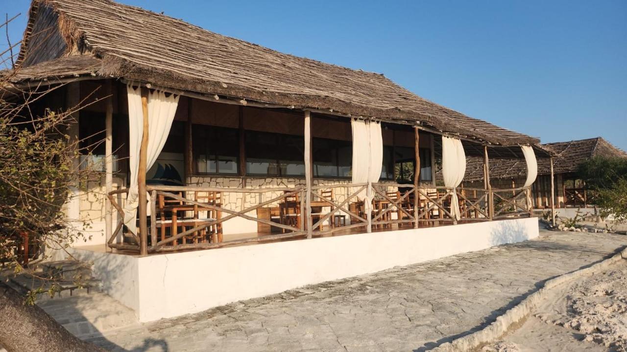 Shangri-La Lodge Ambatomilo Ngoại thất bức ảnh