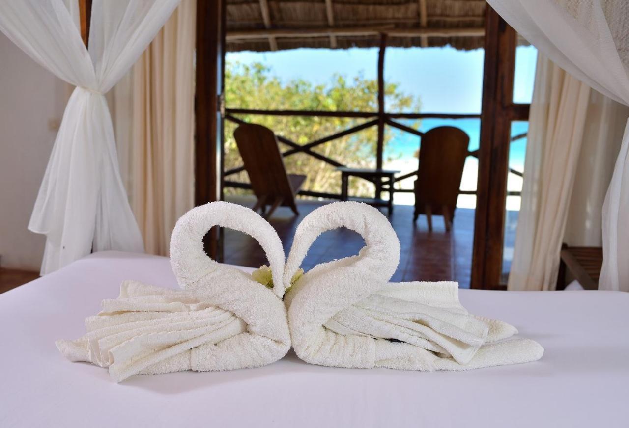 Shangri-La Lodge Ambatomilo Ngoại thất bức ảnh